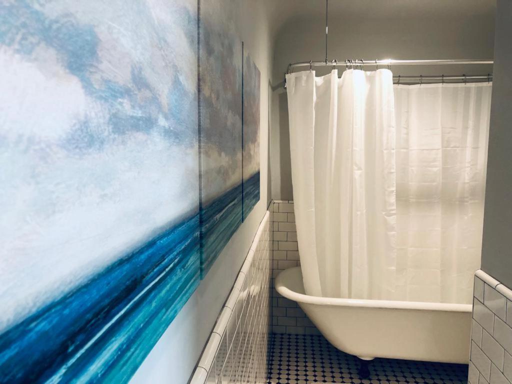 Family Laundry & Spa Sacramento Exterior foto